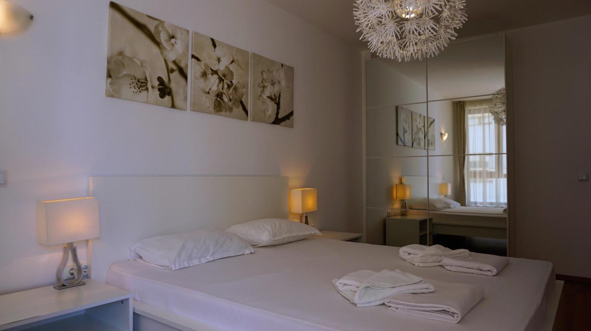 клиф на плажа - Byala Cliff First Line Apartment